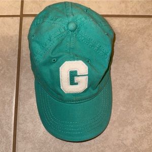 GAP Kids, Teal with G Letter, Size Small/Medium
